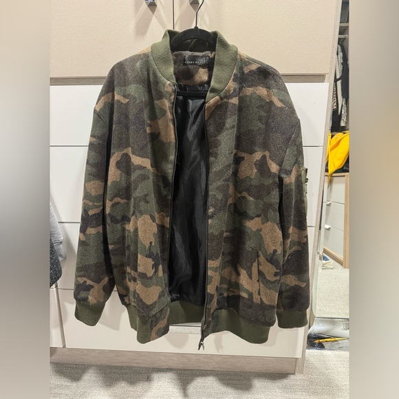Oversized camo jacket - Picture 2 of 3